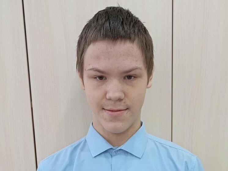 Ученика Шенкурской школы наградили за предотвращение пожара