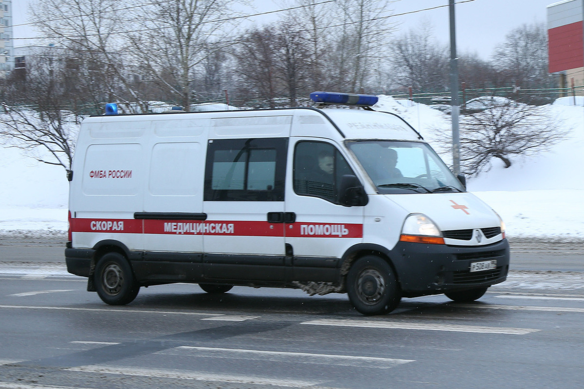 Двухлетний ребенок получил серьезные травмы на территории детсада