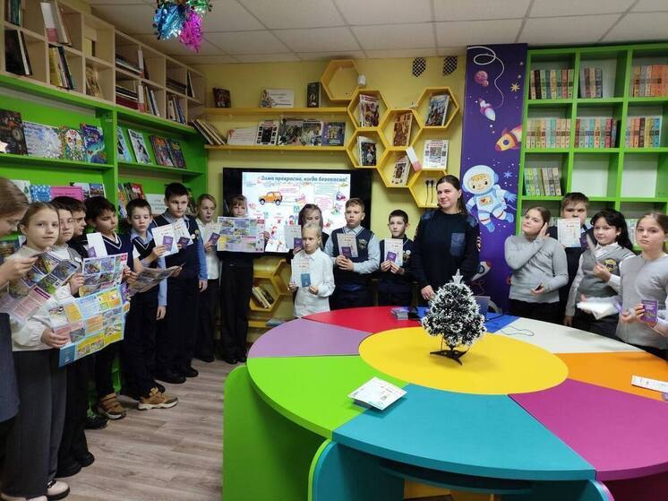 Школьникам Брянской области напомнили о безопасности на дорогах