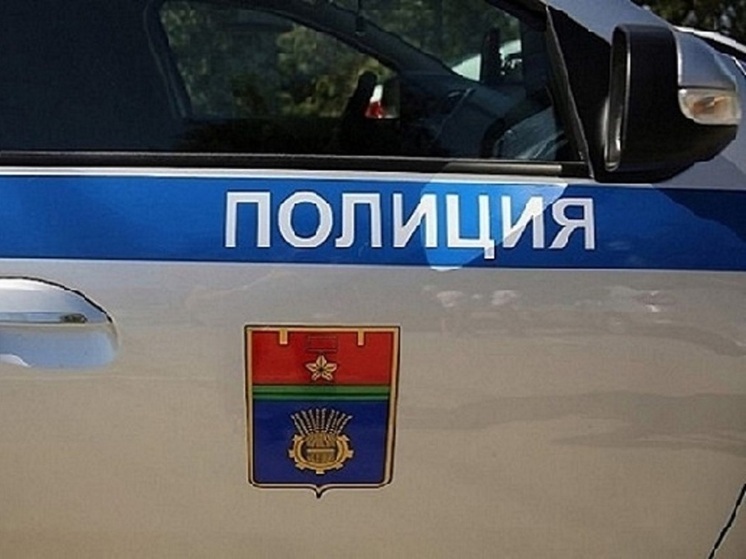 16-летнюю девушку подозревают в краже денег с банковского счета волгоградца