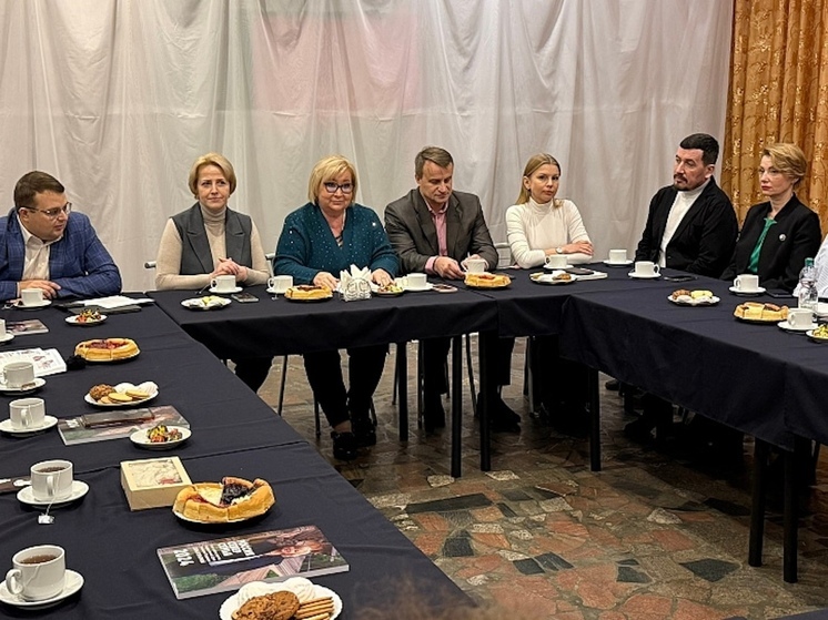 В рамках ежемесячных рабочих встреч, организованных депутатом Государственной Думы Еленой Вторыгиной, состоялся открытый диалог с жителями Цигломенского округа