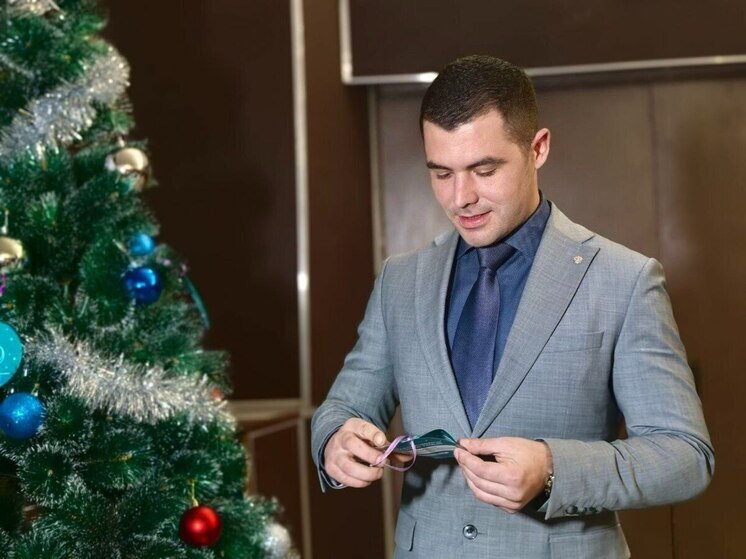 В Херсонской области, как и по всей России, стартовала новогодняя акция «Елка желаний»