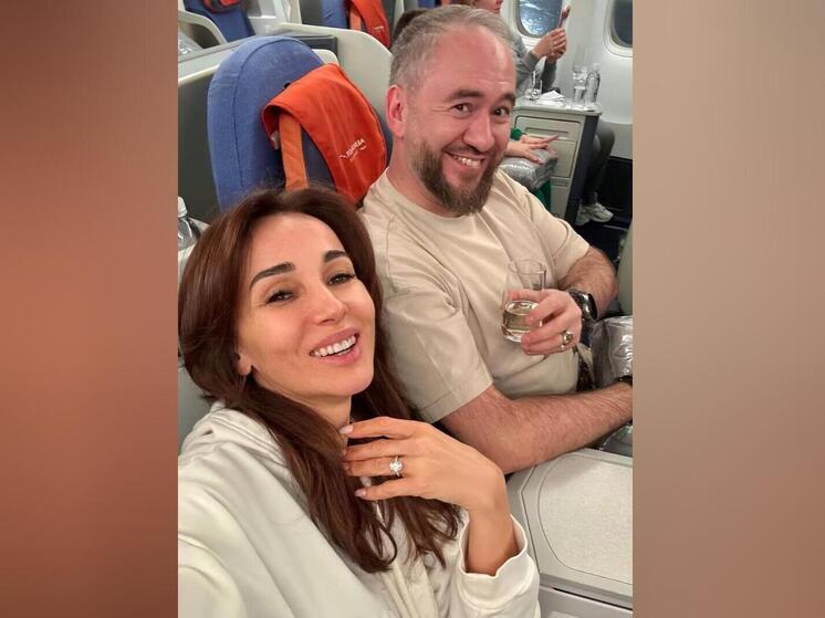 Анфиса Чехова срочно покинула Россию с будущим мужем: попросила не звонить