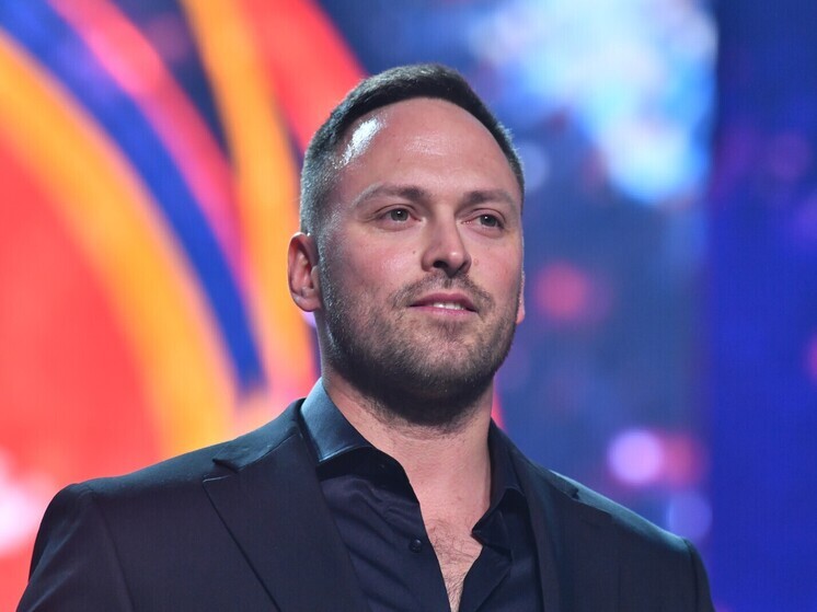 Super: блогер Алексей Столяров тайно расписался с Верой Бондаревой