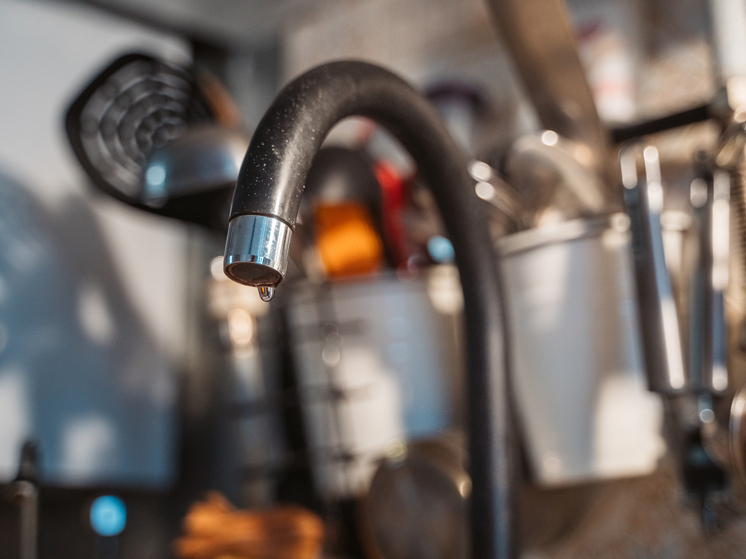 МЧС сообщает об отключении теплой и холодной воды в Тверской области