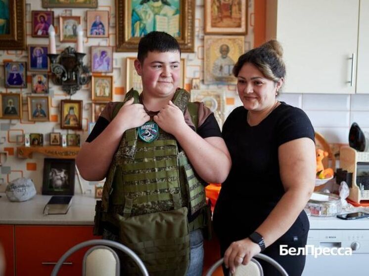 Школьник помогал пострадавшим вместе со спецназовцами «Ахмата»