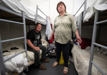 Пока в зоне боевых действий идут бои, в тыловой Украине разворачивается другая проблема