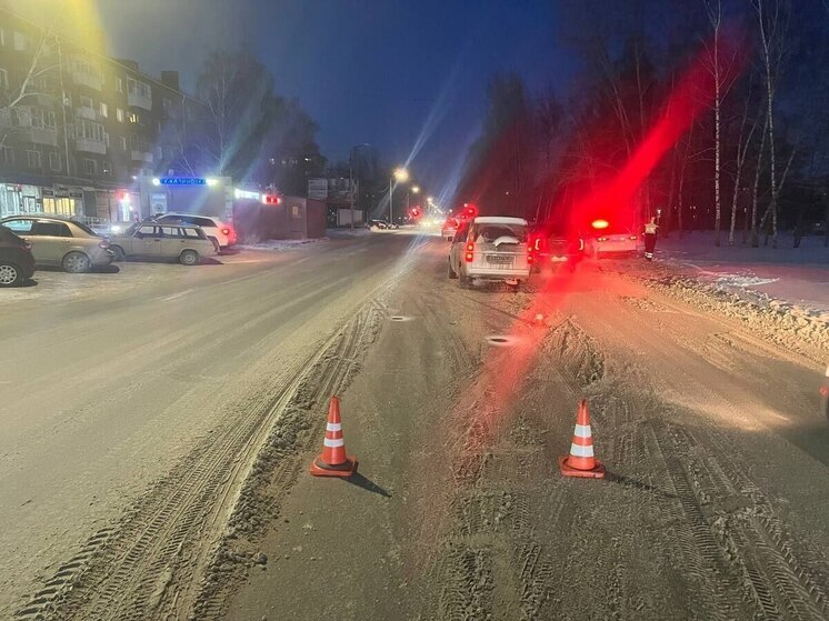 В Омске «Хонда» сбила 14-летнюю девочку