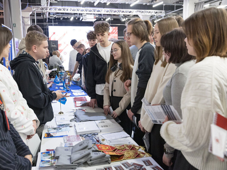 В Туле студенты узнали о востребованных профессиях на форуме "Твой старт"