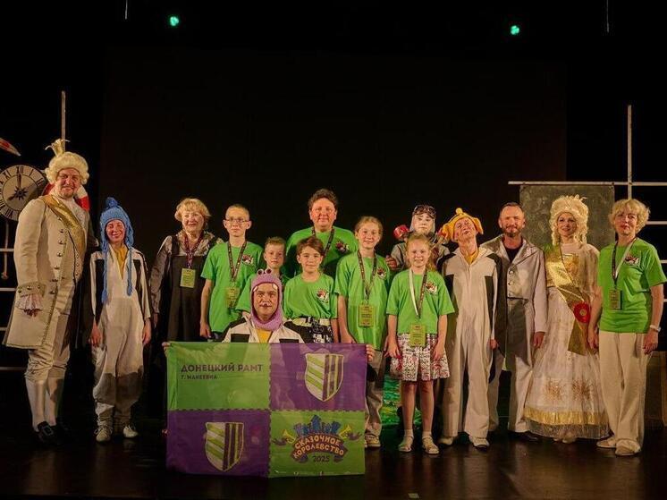 В течение 2025 года шефские связи между Севастополем и Мелитопольским муниципальным образованием получили существенное развитие, перейдя от отдельных акций к системной культурной и просветительской работе