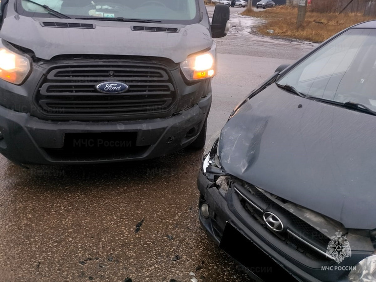 На окраине Калуги в ДТП пострадал водитель иномарки