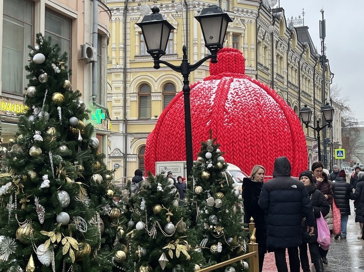 Открытие главной ёлки Оренбурга парализует центр города