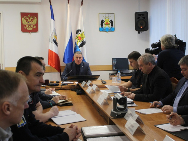 В Великом Новгороде до 21 января ввели режим повышенной готовности