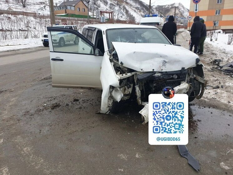 В Невельске в ДТП на улице Победы пострадал водитель