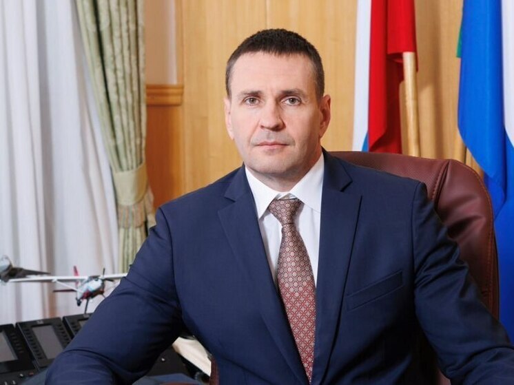 Без них не начинается ни одна семья: Дмитрий Демешин поздравил сотрудников ЗАГС