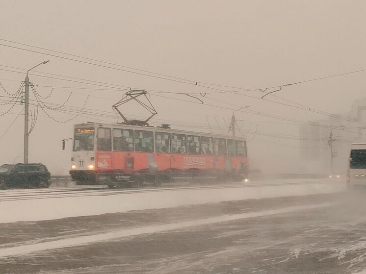 В Улан-Удэ из-за снегопада трамваи перешли на режим работы без расписания