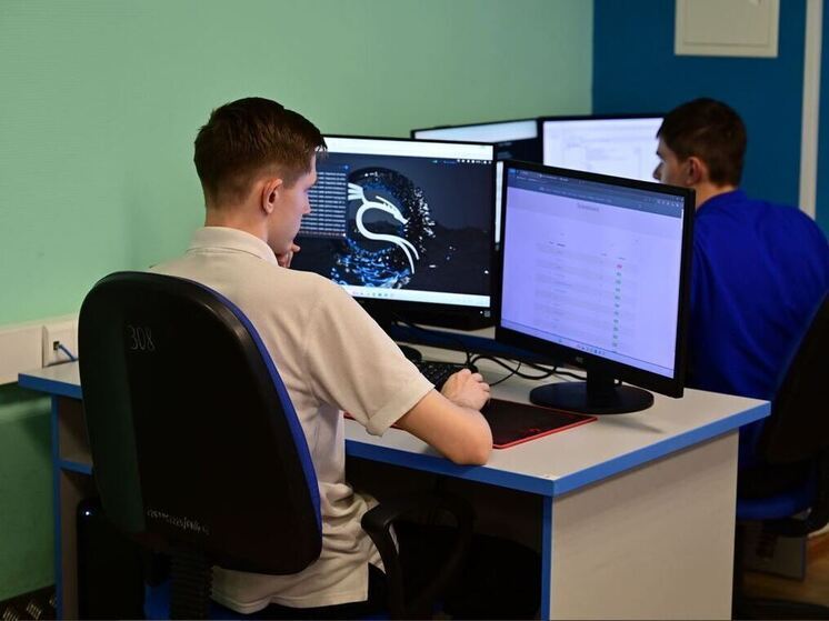 В Уфимском университете науки и технологий на базе института информатики, математики и робототехники открылся киберполигон «Сокол»