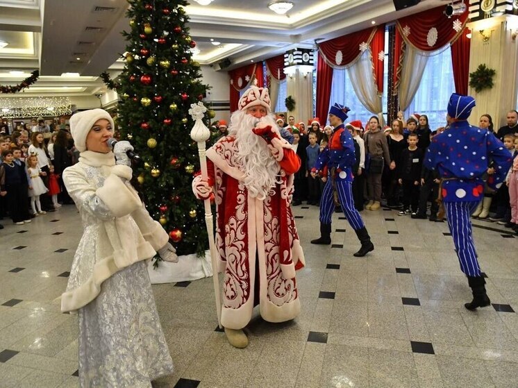 На сайте администрации Омска заработал специальный новогодний раздел