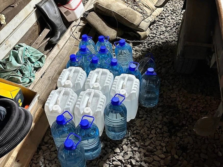 В Ачинске изъяли более тысячи литров суррогатного алкоголя у троих бутлегеров