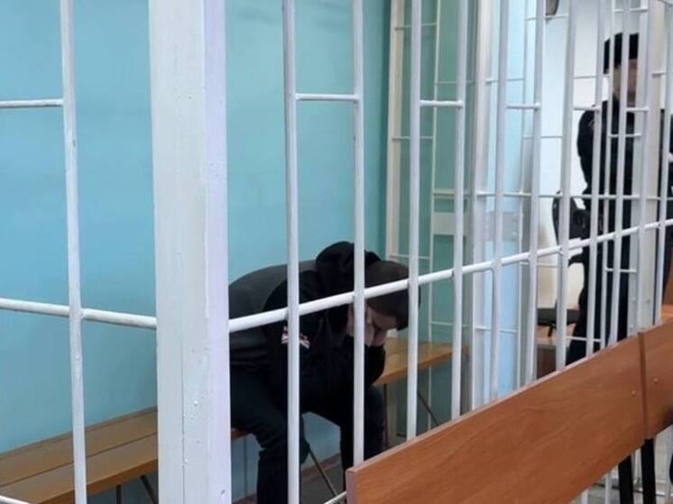 В Омске вынесли приговор мужчине, зарезавшему сожительницу