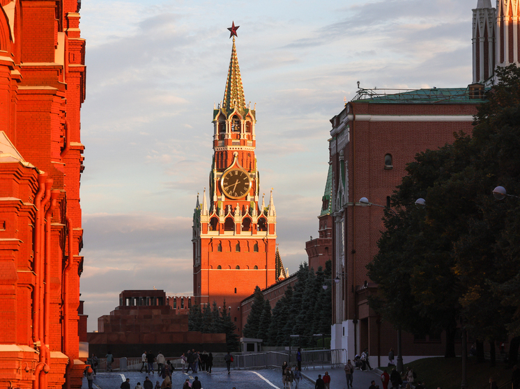 Чиновник Кремля лаконично обозначил новую идеологическую триаду России