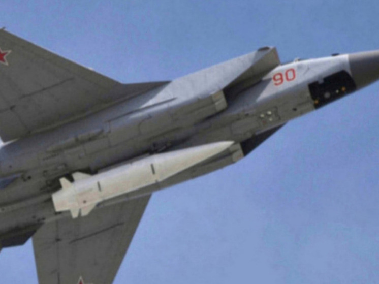 ВС РФ ночью нанесли удар по заводу в Харьковской области, где ВСУ чинили технику