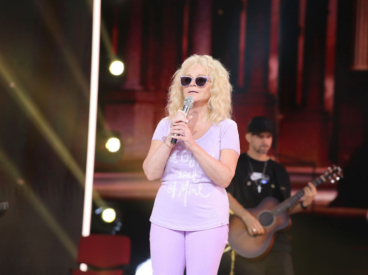 Актриса Вера Сотникова заявила, что не может связаться с Ларисой Долиной после решения Верховного суда, который отменил акты нижестоящих инстанций и постановил, что квартира должна принадлежать Полине Лурье