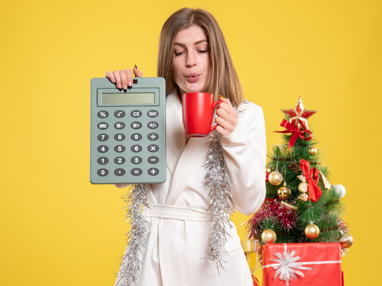 Жители Красноярска запланировали в среднем 30 тысяч рублей на новогодние праздники