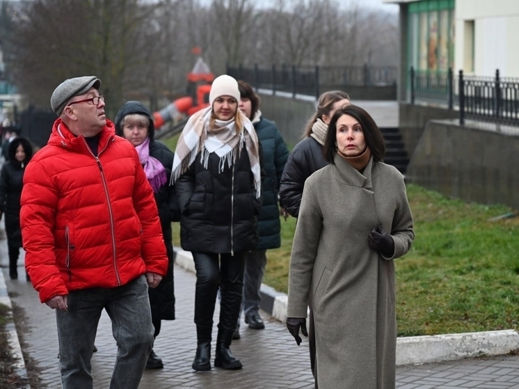 В Серпухове проверили благоустройство на улице Луначарского