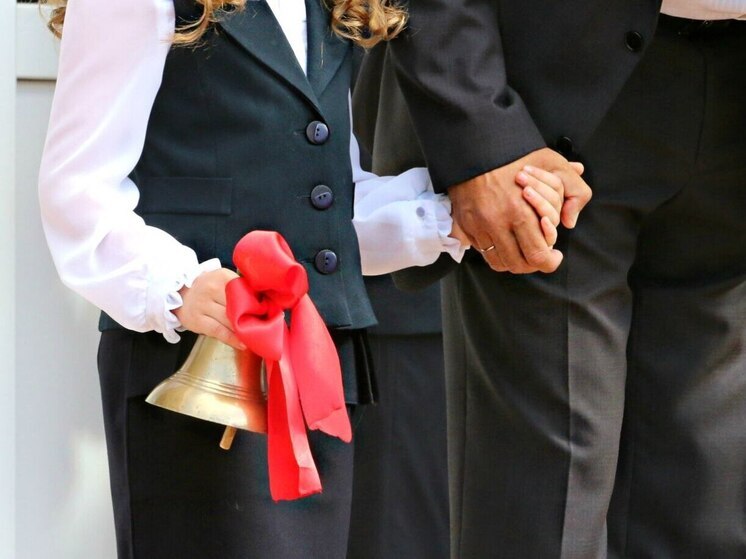 Чайковского и Вивальди слушают школьники Нижнего вместо звонков