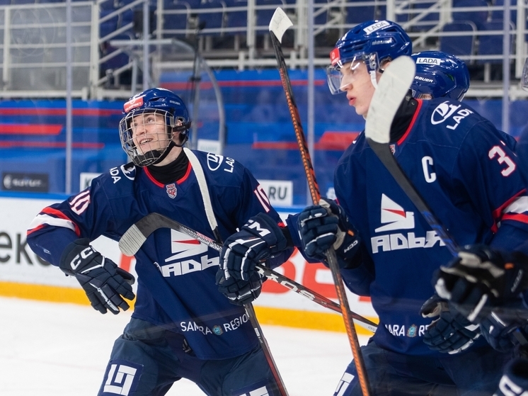МХК «Ладья» победил «Красноярских Рысей» в ответном матче в Тольятти — 3:2