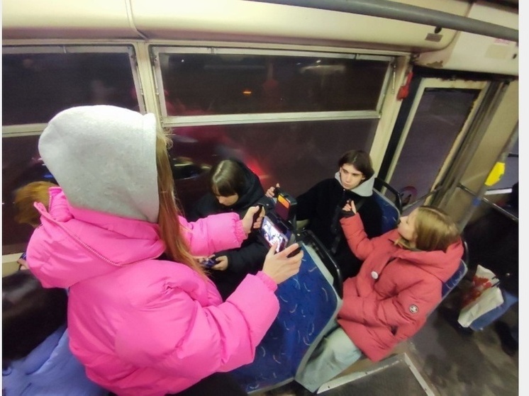 Смоляне посоревновались в знании литературы в трамваях