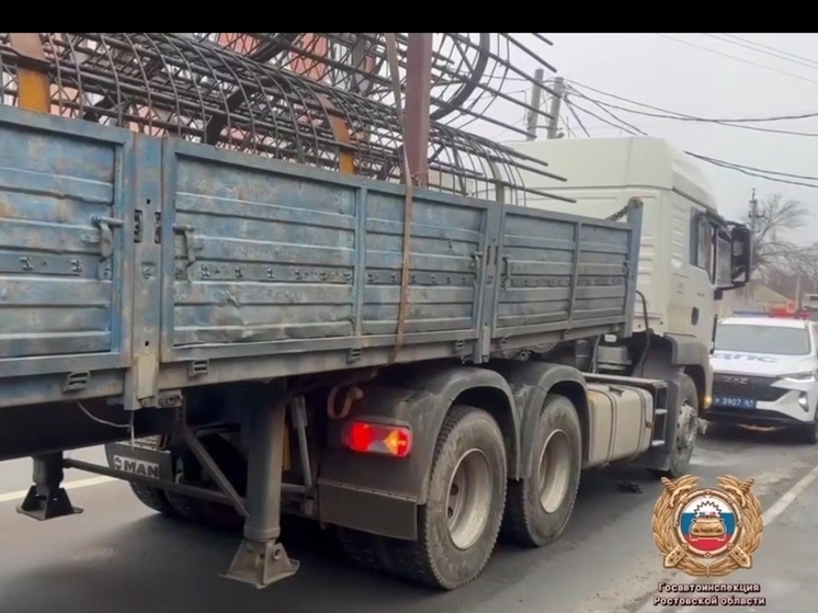 Фура насмерть сбила пешехода на Всесоюзной улице в Ростове