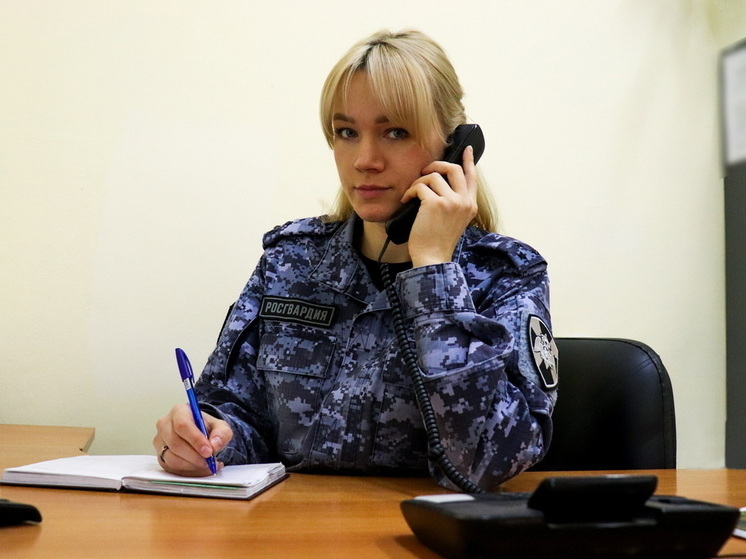 В Йошкар-Оле состоялась прямая линия по вопросам трудоустройства и службы в Росгвардии