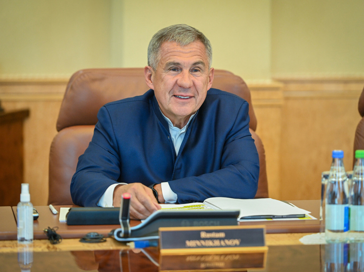 Рустам Минниханов исполнил детские мечты в акции «Елка желаний»