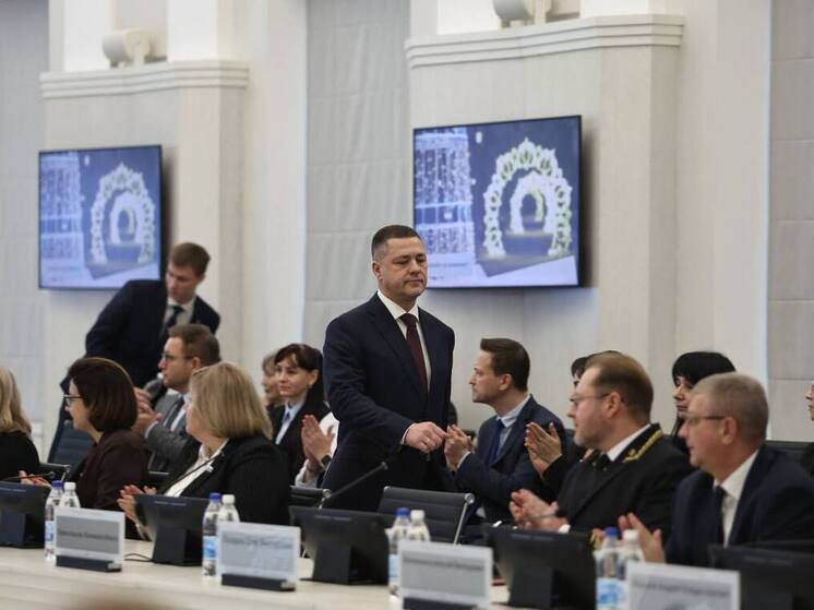 О чём депутаты областного Собрания спрашивали губернатора Псковской области на 50-й сессии