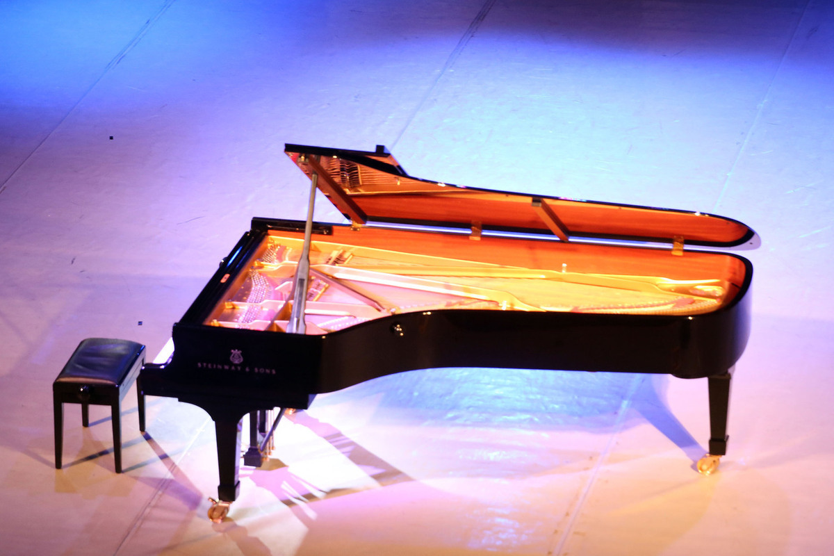 Посетительница элитного столичного ресторана получила неожиданную травму головы