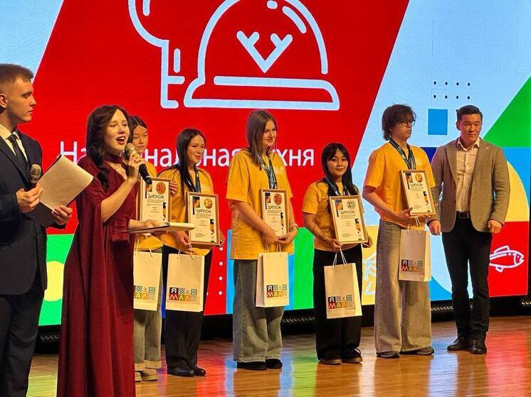 Ямальские студенты поборолись за победу в чемпионате по национальной кухне