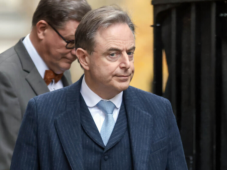 Де Вевер рассказал о "красных линиях" финбезопасности Бельгии