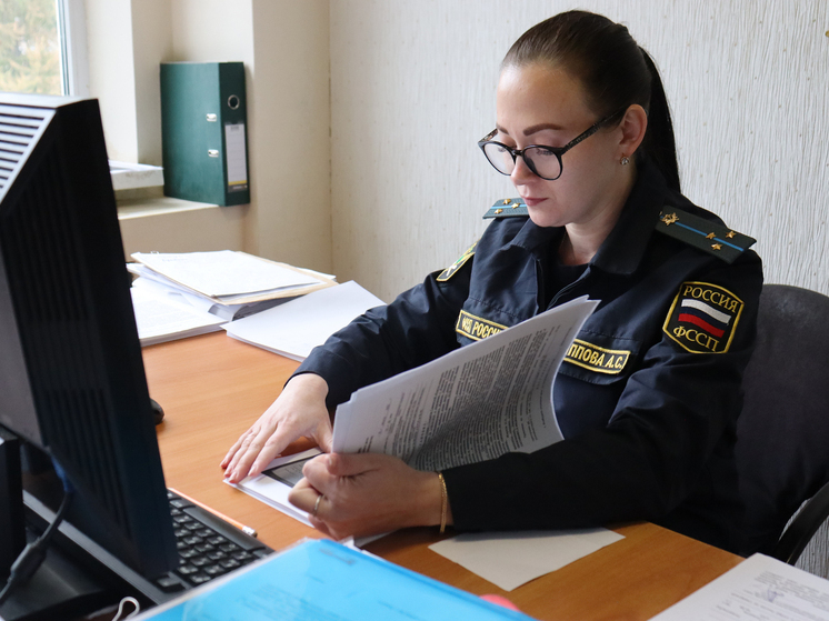 В Сызрани женщина жила с 20 кошками, собирала хлам и хранила трупы животных