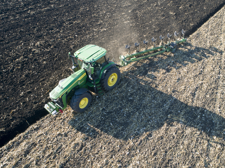 В Брюссель для участия в акции протеста из 27 стран ЕС приехали тысячи фермеров