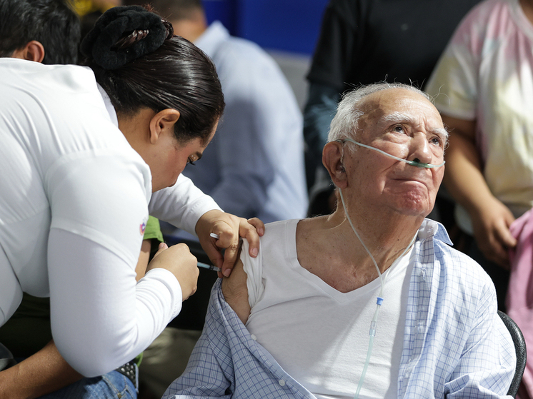 В увеличении случаев вирусной болезни винят падение уровня вакцинации от кори