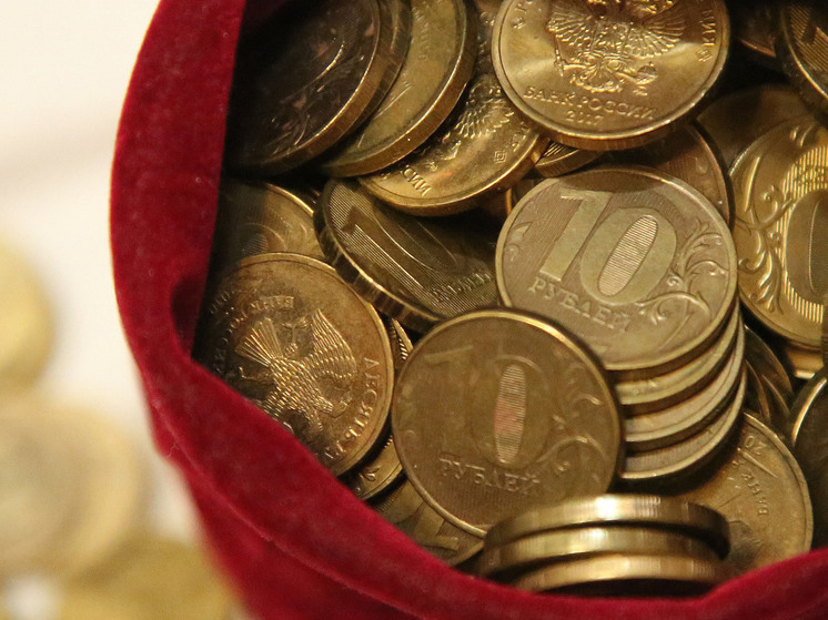 Мошенники обманули москвичку на 22 млн рублей