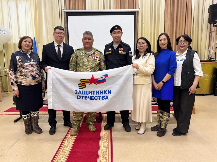 В Якутии проходят встречи с героями СВО в госучреждениях и школах