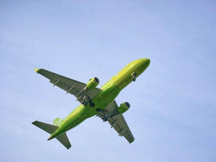 Рейс из Новосибирска в Иркутск экстренно приземлился в Красноярске из-за непогоды