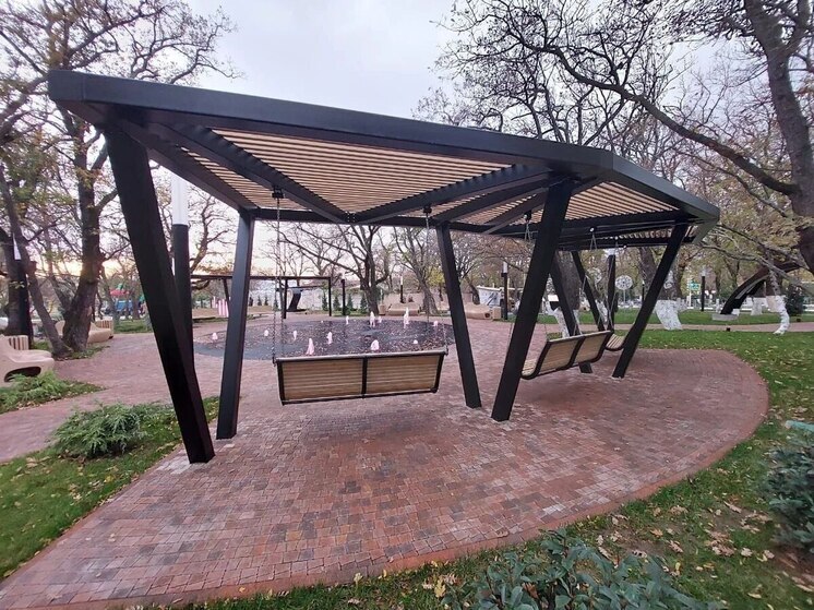 В селе Кабардинка обновили сквер по нацпроекту