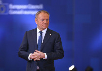 «Перед нами простой выбор — деньги сегодня или кровопролитие завтра», — сказал журналистам перед саммитом ЕС польский премьер Дональд Туск