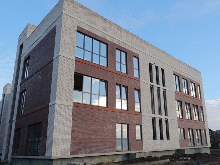 Мэр Краснодара оценил ход строительства школы в ЖК «Патрики» от ГК ТОЧНО