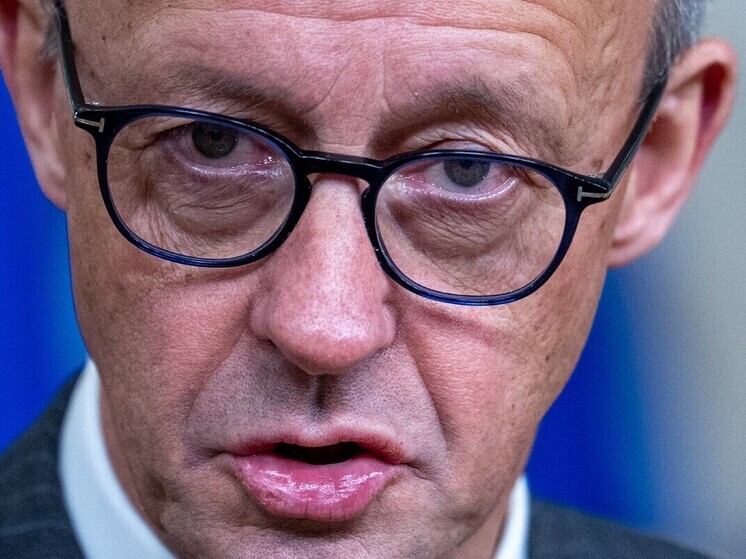 BZ: украинскому урегулированию мешает русофобия европейских элит