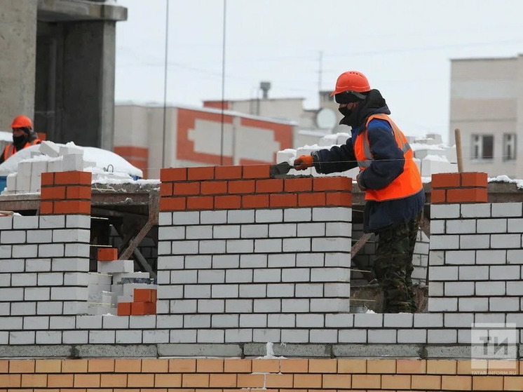 Зарплаты выросли в сферах строительства и ЖКХ в Татарстане